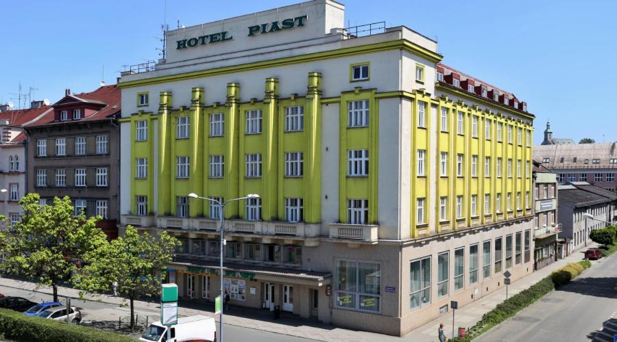 Hotel Piast Cesky Tesin Exterior photo