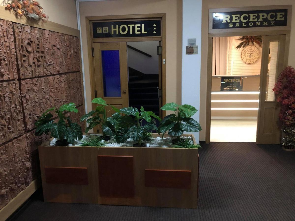 Hotel Piast Cesky Tesin Exterior photo